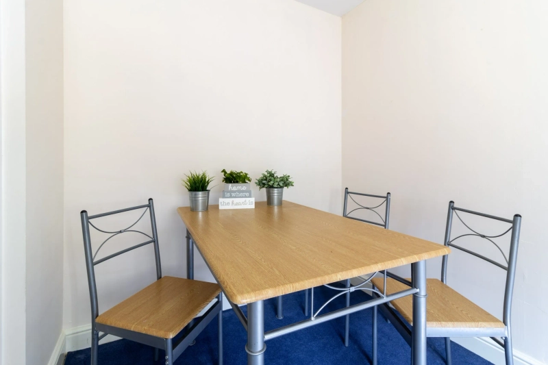 Alexandra Terrace - 5 Bed - Thumbnail 4