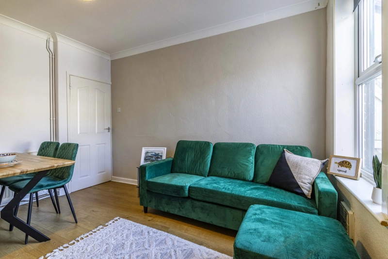 Kirkby Street - 2 Bed - Thumbnail 10