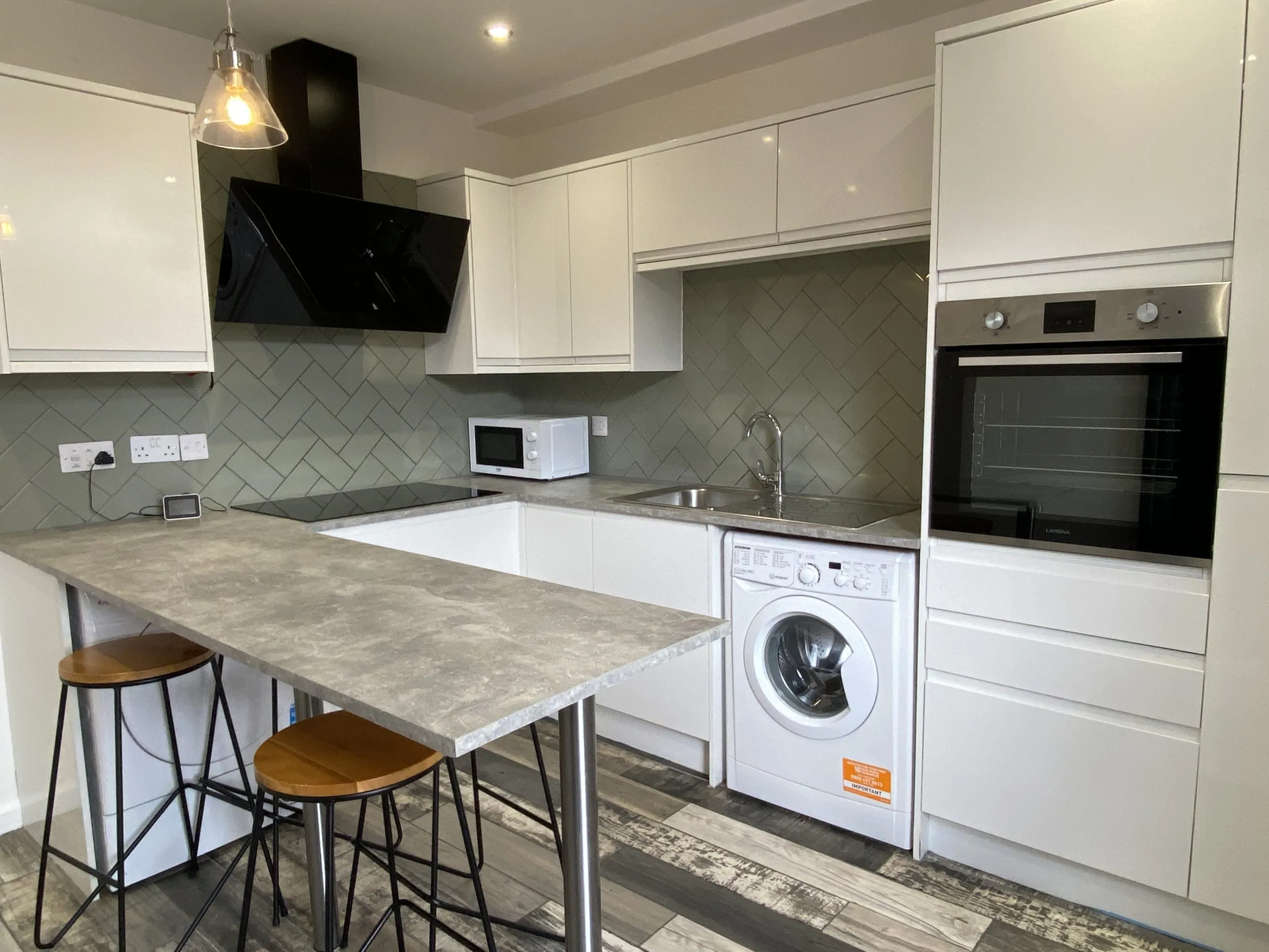 Ripon Street - 4 Bed - All Bills Included - Image 1