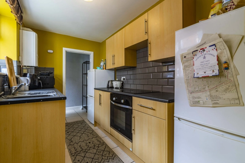 42 Kesteven Street - 4 bed - Thumbnail 6