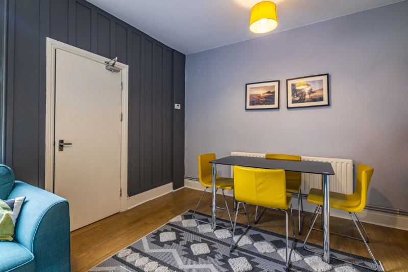 42 Kesteven Street - 4 bed - Thumbnail 9