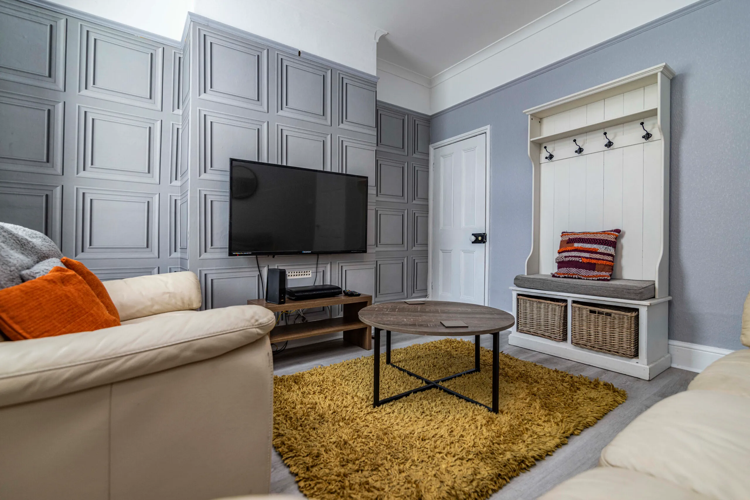 54 Kesteven Street - 4 Bed - BEDROOM 2 AVAILABLE NOW! - Image 1