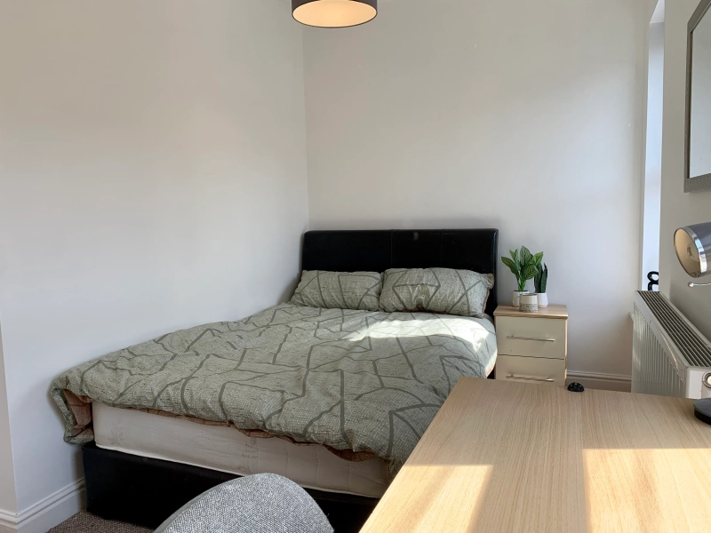 Foster Street, LN5 7QE - 4 Bed - Thumbnail 7