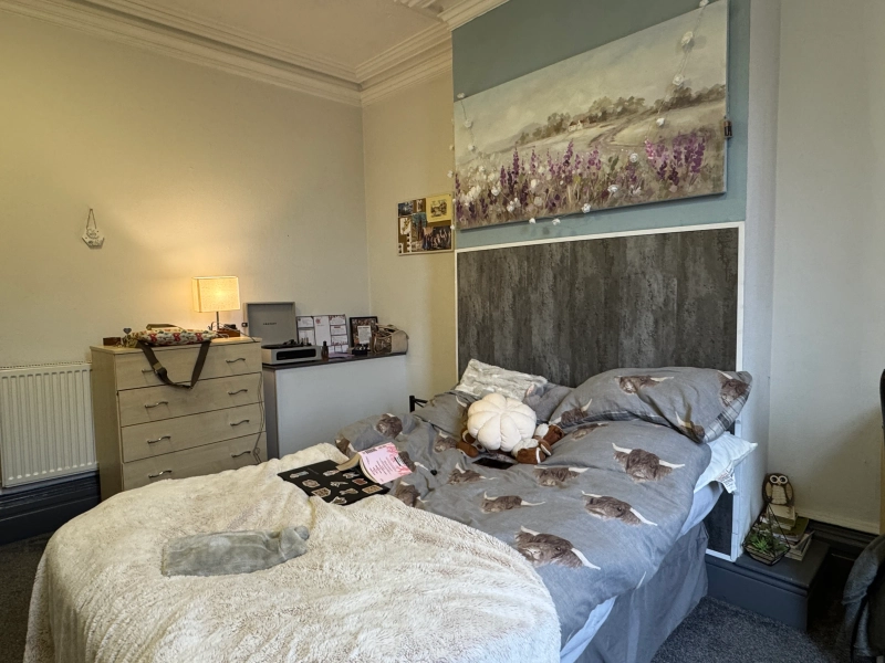 Portland Street - 4 Bed - Thumbnail 12