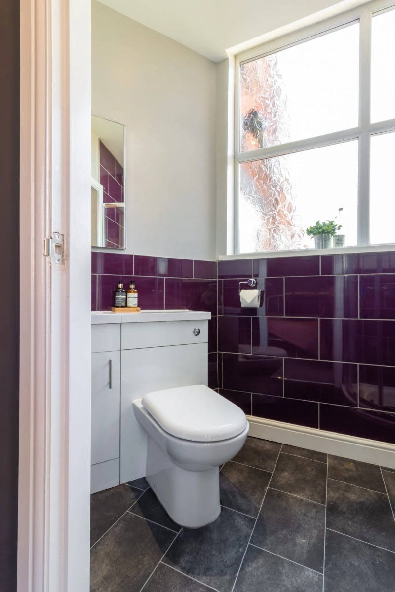 Modern 6-Bed Ensuite Student Property! - Thumbnail 10