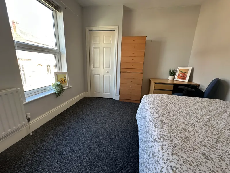 West End // 3 Bed & 2 Bath // AUG 2026 - Image 4