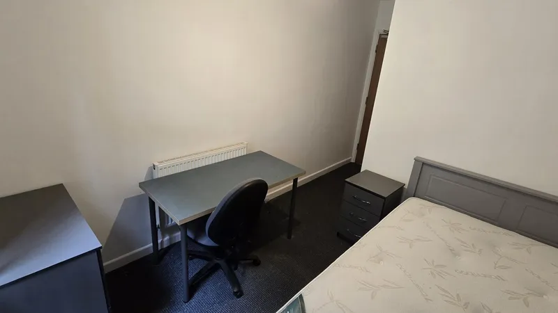 112 Lenton Boulevard // 7 Bed Student House NG7 2BZ - Image 18