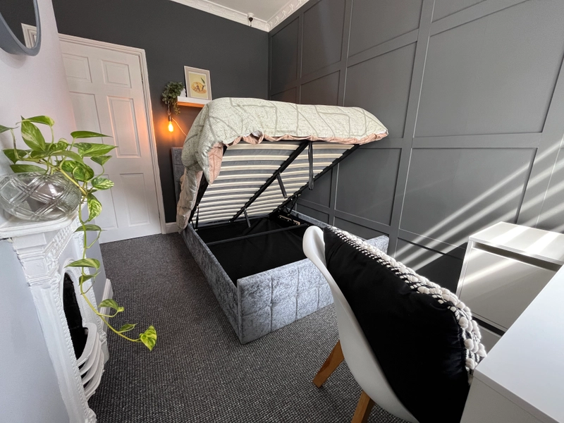 Kesteven Street - 4 Bed - Thumbnail 12