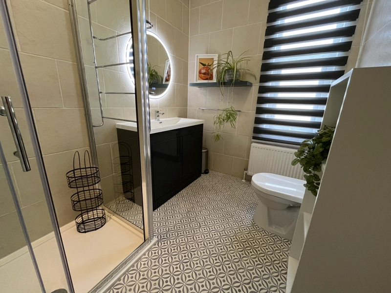 Kesteven Street - 4 Bed - Thumbnail 20