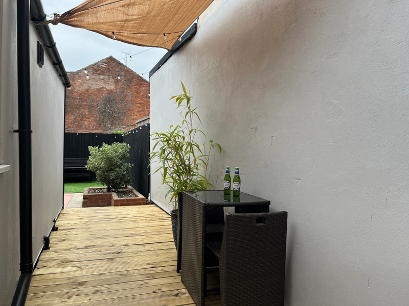 Kesteven Street - 4 Bed - Thumbnail 27