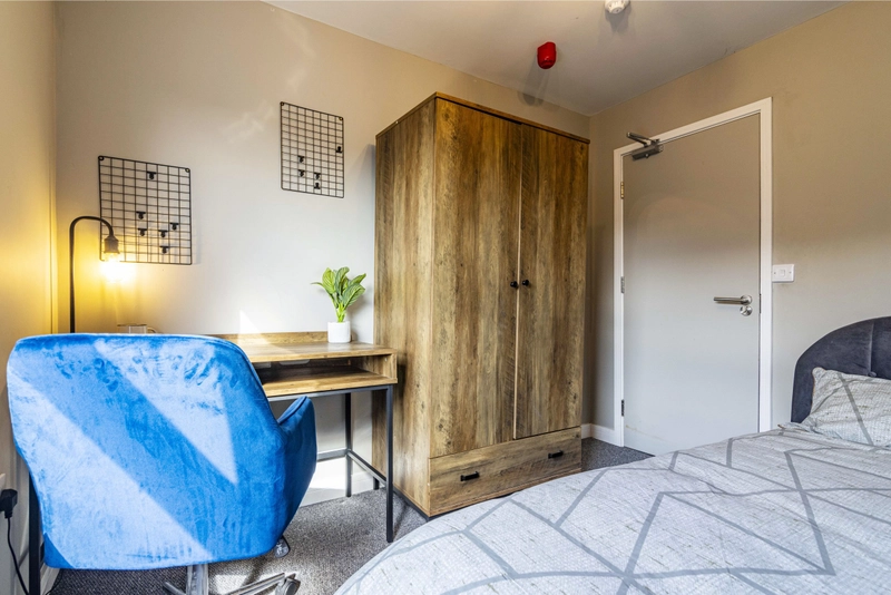 SPAREROOMS!!! 6 Bed Student House - ALL BILLS INCLUDED - Thumbnail 9