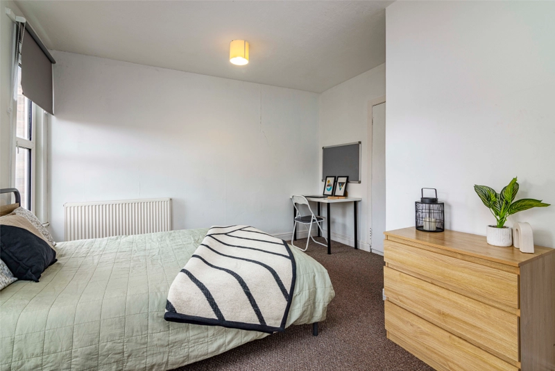 3 Bed - Bills inclusive - Sincil Bank, LN5 7TQ - Thumbnail 8