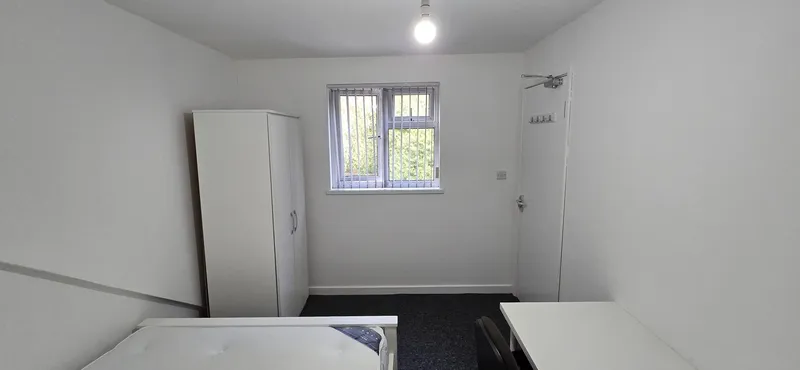 136 Lenton Boulevard // 7 Bed Student House NG7 2BZ - Image 21