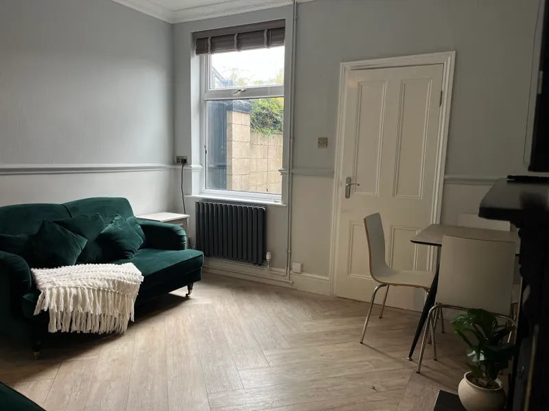 4 Bed // Student House // Aug 2026 // Bills Inc - Thumbnail 3