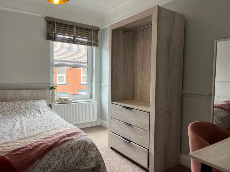 4 Bed // Student House // Aug 2026 // Bills Inc - Thumbnail 9