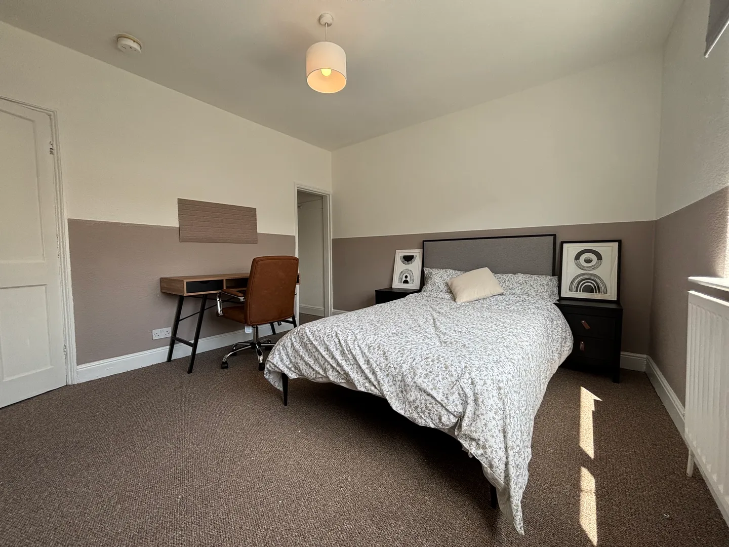 3 Bed // West End Student House // July 2026 - Image 1