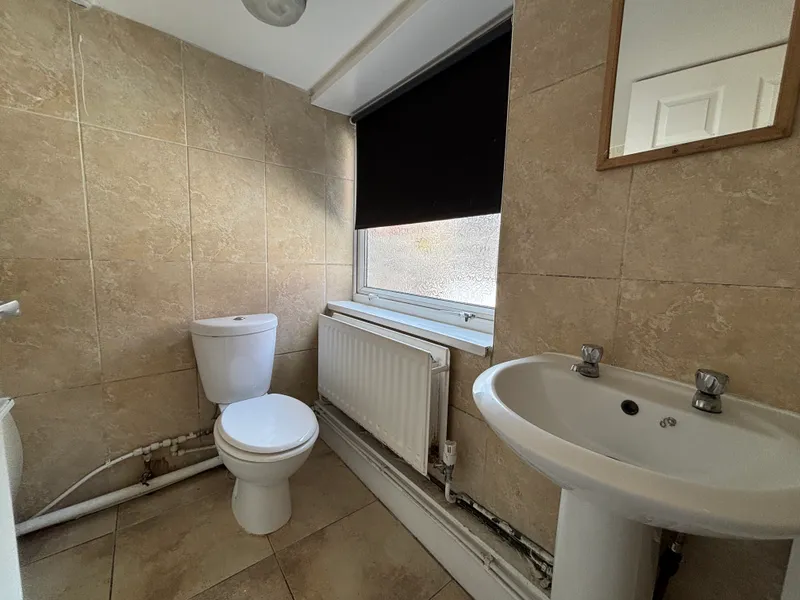 3 Bed // West End Student House // July 2026 - Thumbnail 10