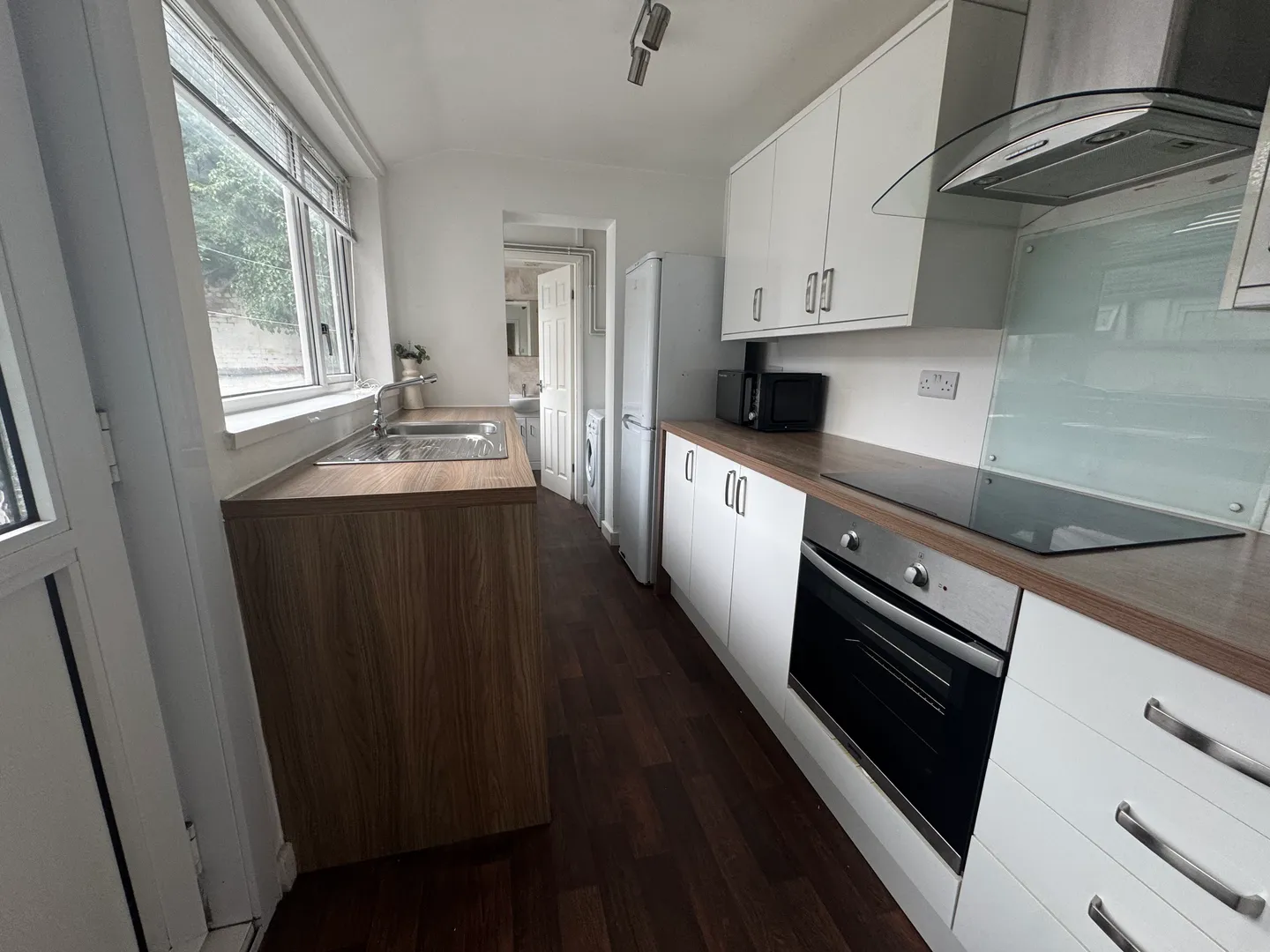 Spacious 3 Bed House // AUG 2026 - Image 1