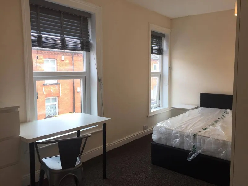 3 Bed Student House // Popular Area // Aug 2026 - Thumbnail 13