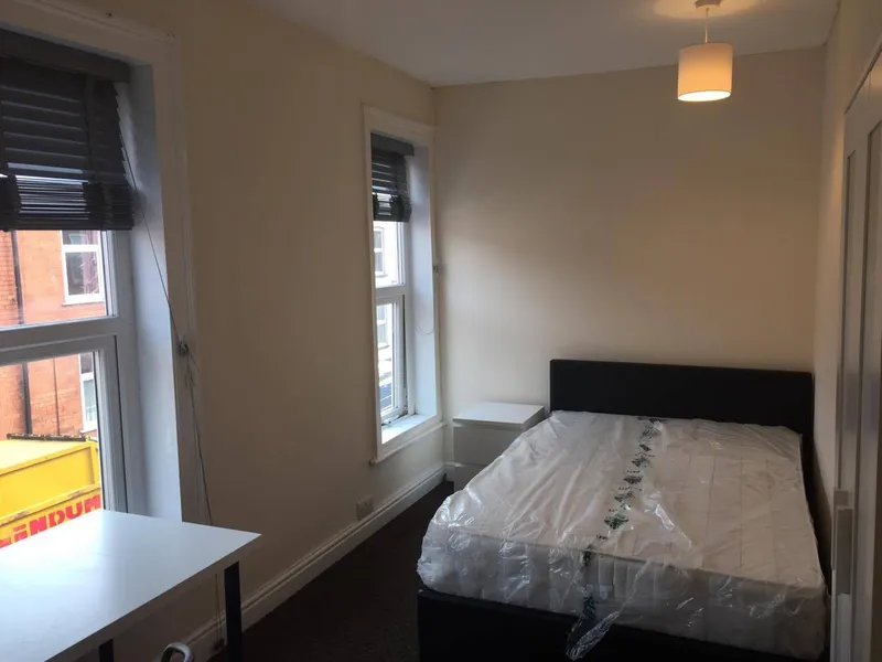 3 Bed Student House // Popular Area // Aug 2026 - Thumbnail 11