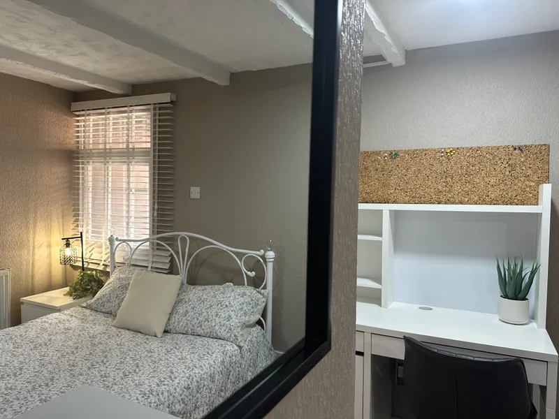 Kesteven St // 2 Bed // SEPT 2026 - Image 4