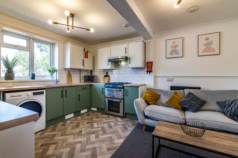 2 Bed // Student Flat // Bills Inc // Aug 2026 - Image 14