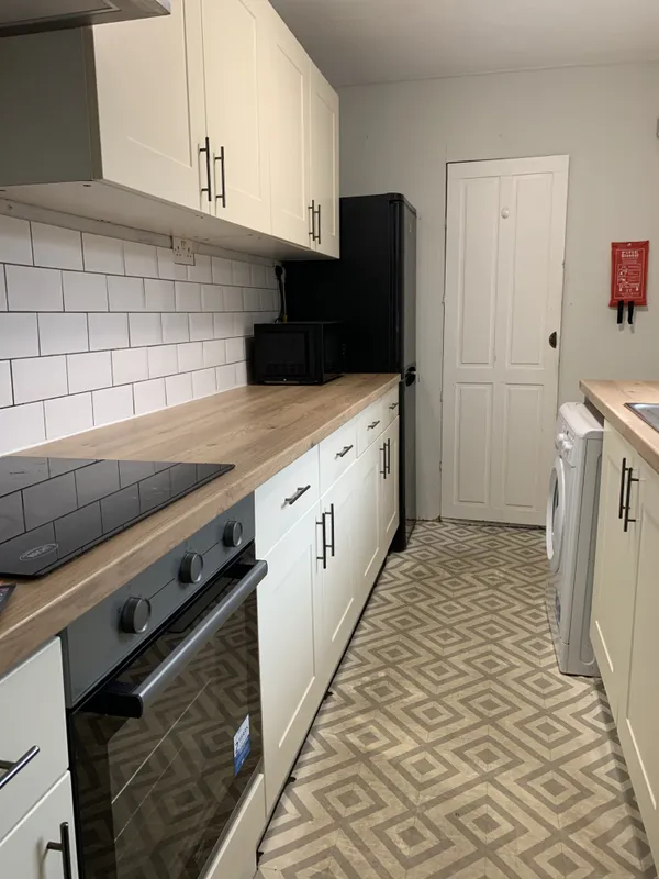 All Ensuite 4 Bed House // Aug 2026 - Image 9