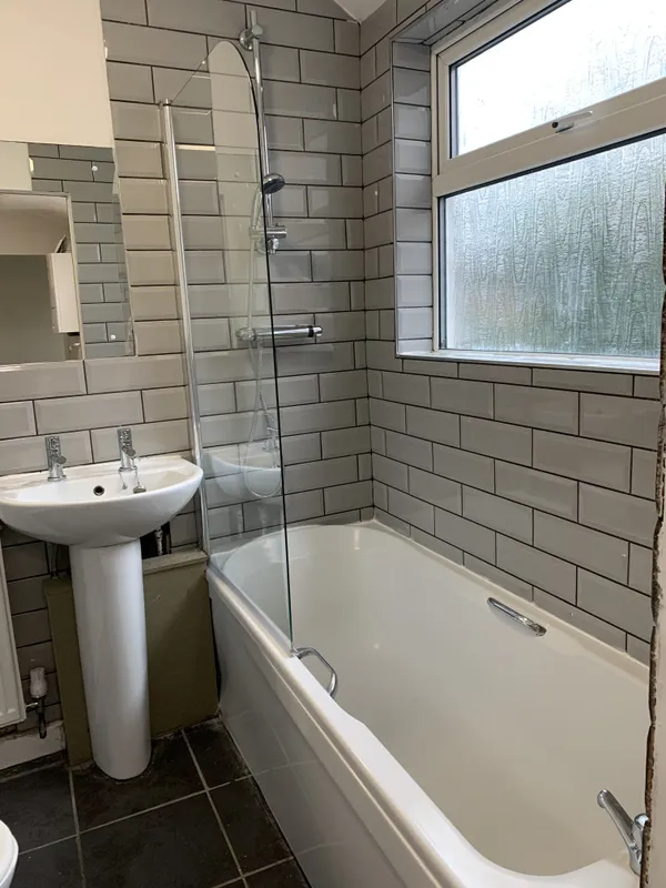 All Ensuite 4 Bed House // Aug 2026 - Image 7