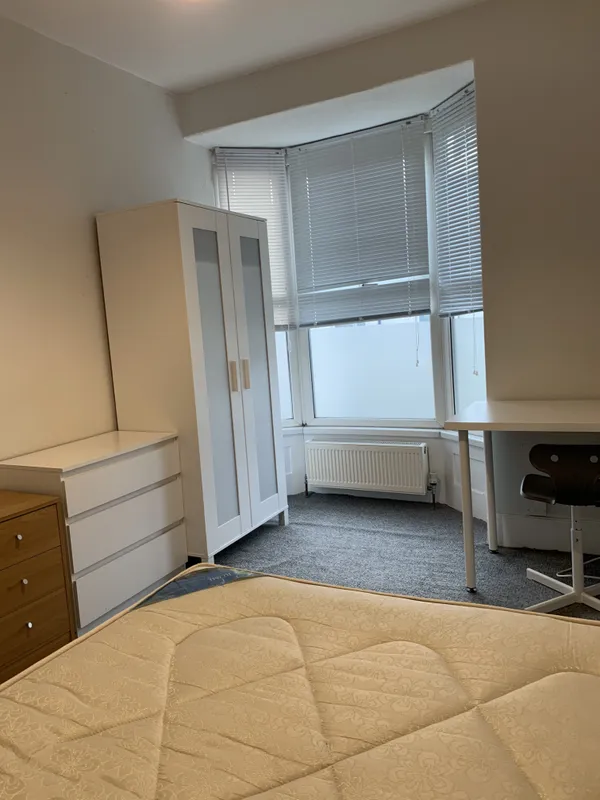 All Ensuite 4 Bed House // Aug 2026 - Image 6