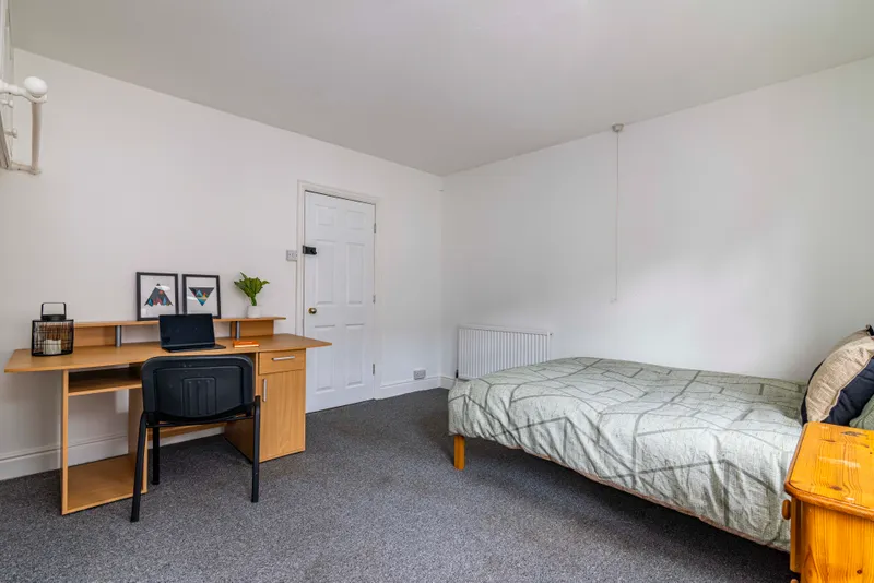 West End // 4 Bed House // Sep 2026 - Image 9