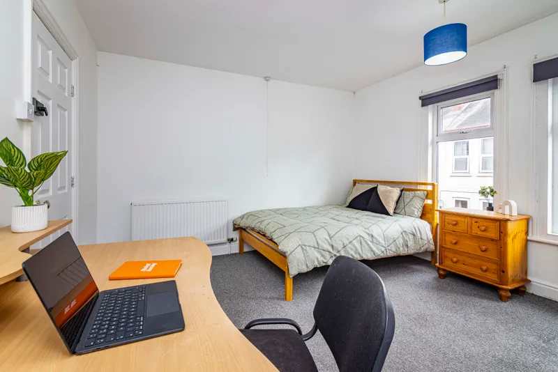 West End // 4 Bed House // Sep 2026 - Image 4