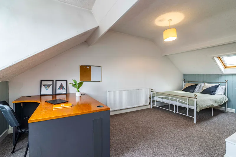 West End // 4 Bed House // Sep 2026 - Image 8