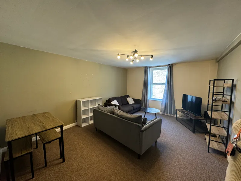 1 Bed Student Flat // Sept 2026 - Image 3