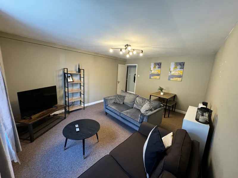 1 Bed Student Flat // Sept 2026 - Image 11