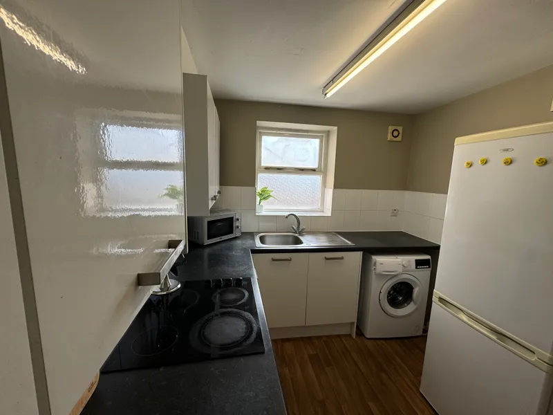 1 Bed Student Flat // Sept 2026 - Image 17