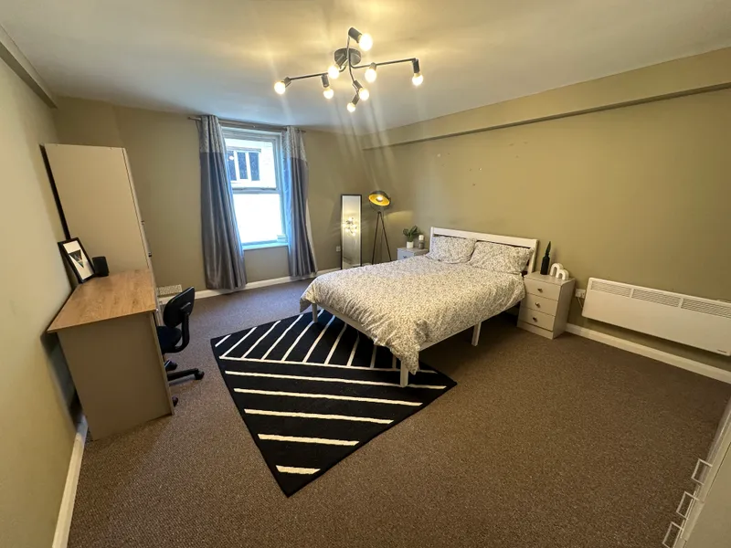 1 Bed Student Flat // Sept 2026 - Image 4