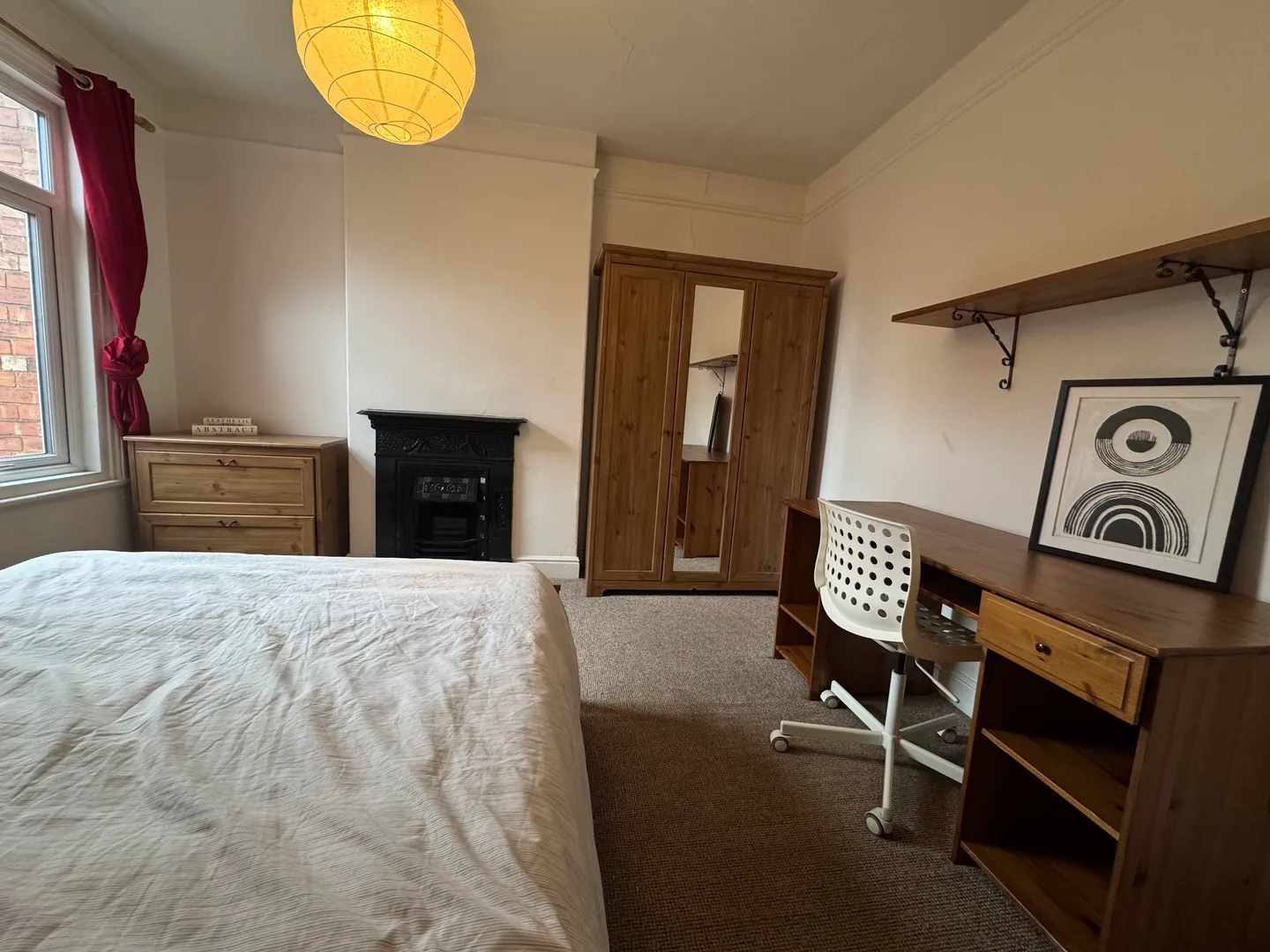 Large 4 Bed Terraced House // Aug 2026 - Image 7