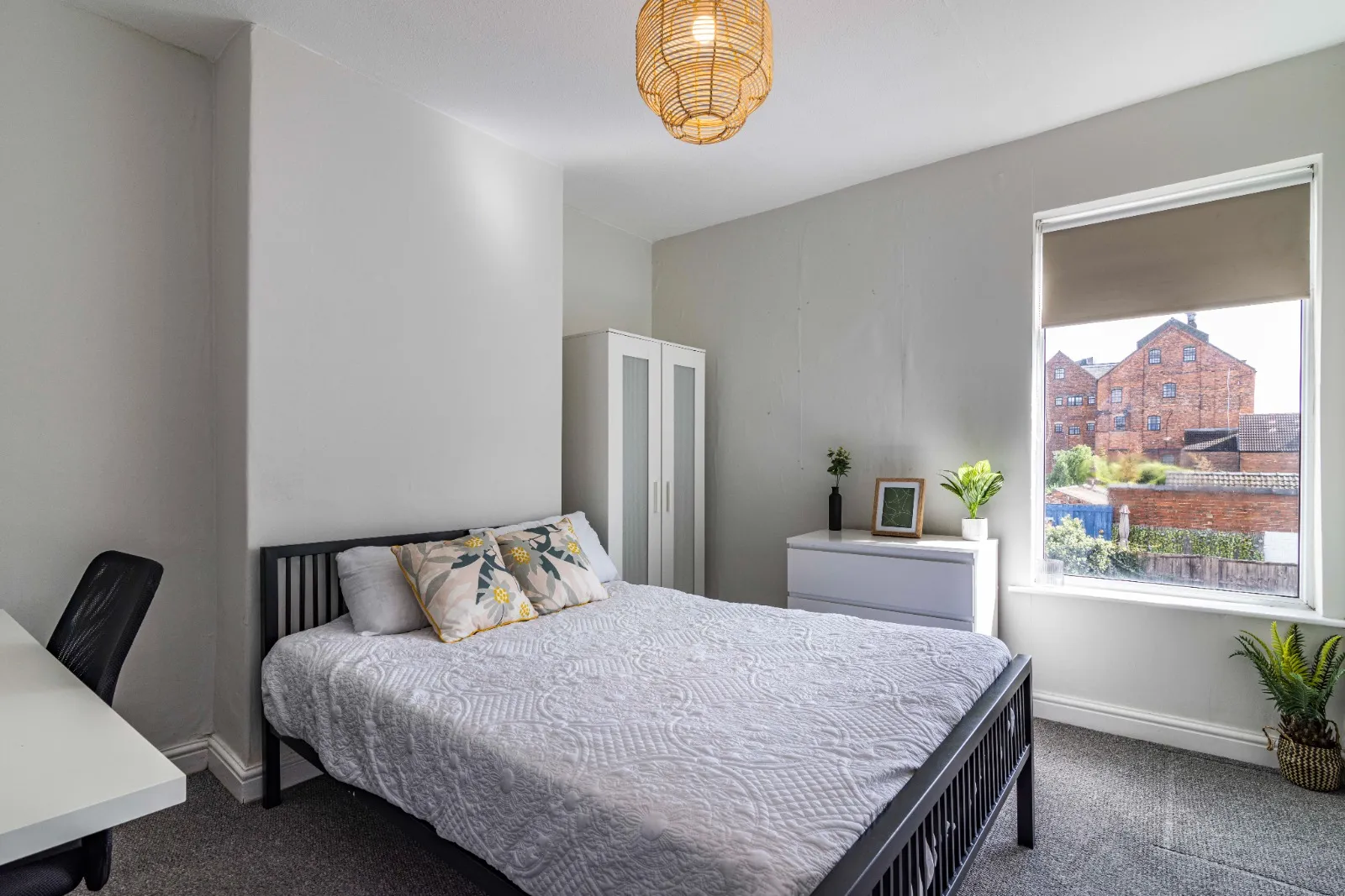 4 Bed Student House // Sep 2026 - Image 4