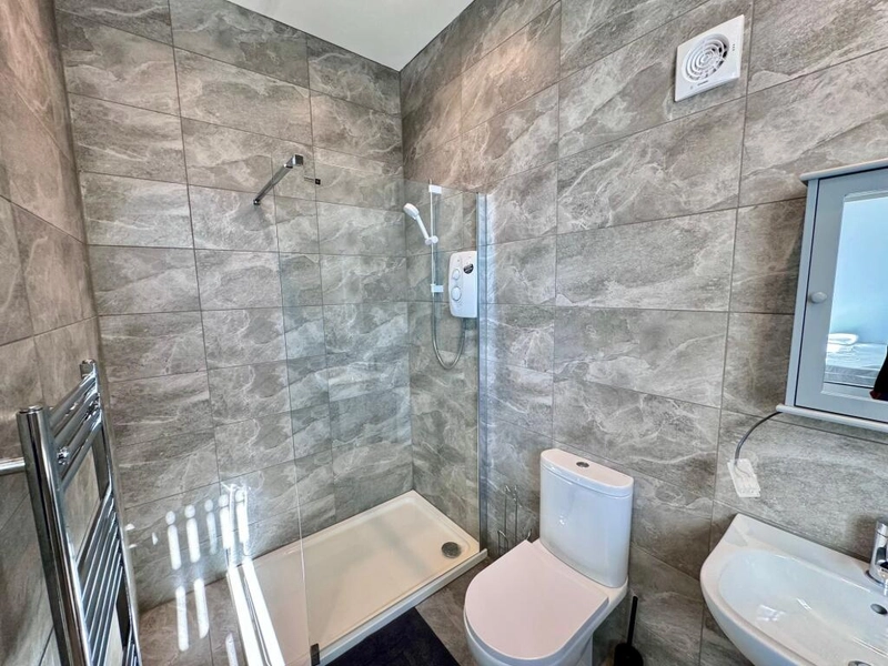 2 Bed, 2 Bath apartment, North sherwood Street NG1 4EE - Thumbnail 4