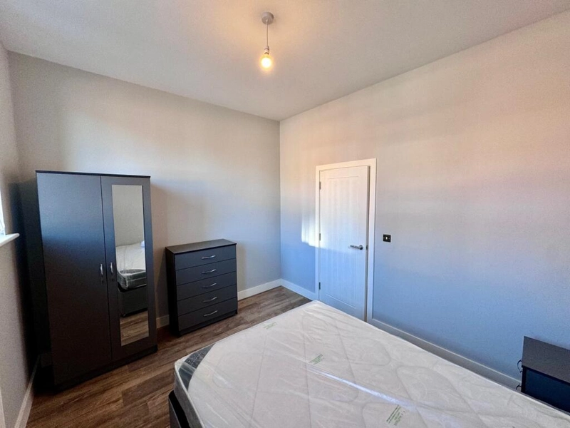 2 Bed, 2 Bath apartment, North sherwood Street NG1 4EE - Thumbnail 7