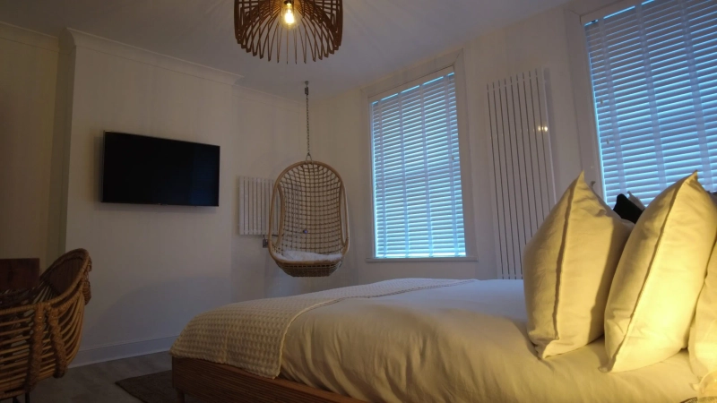 96A Burton Road - 1 Bed - Thumbnail 3