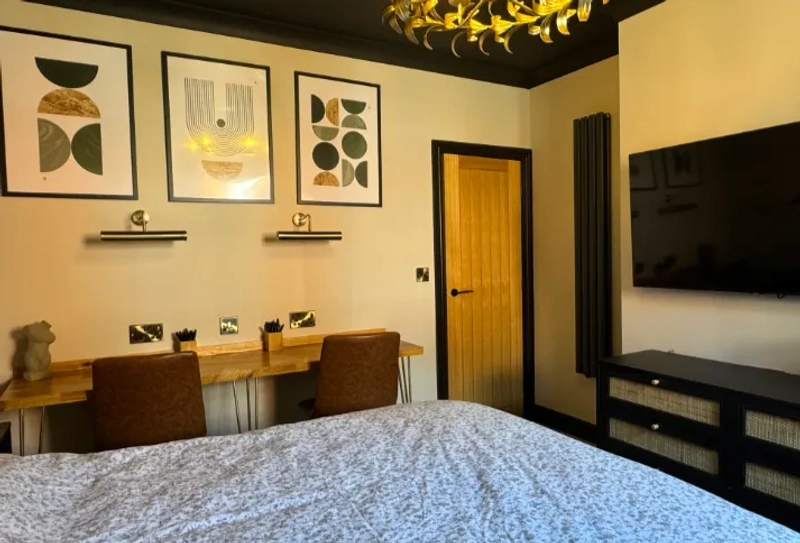 Luxury 1 Bedroom Student Flat - Thumbnail 13