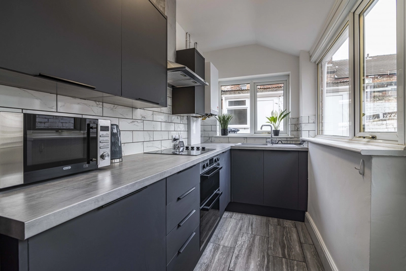 Florence Street | 4 Bed & 1 Bath | Bills Inc - Thumbnail 12