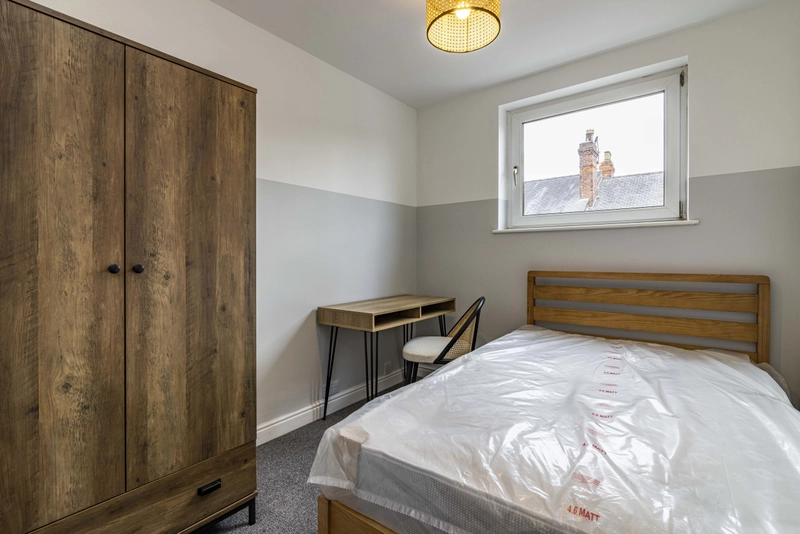 Florence Street | 4 Bed & 1 Bath | Bills Inc - Thumbnail 5
