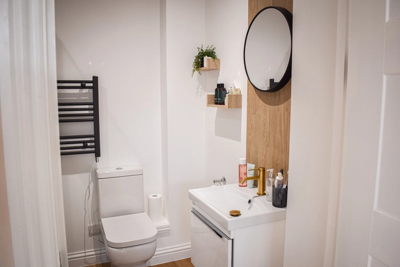 Flat 7 - 9 Bank Street - 1 Bed - Thumbnail 2