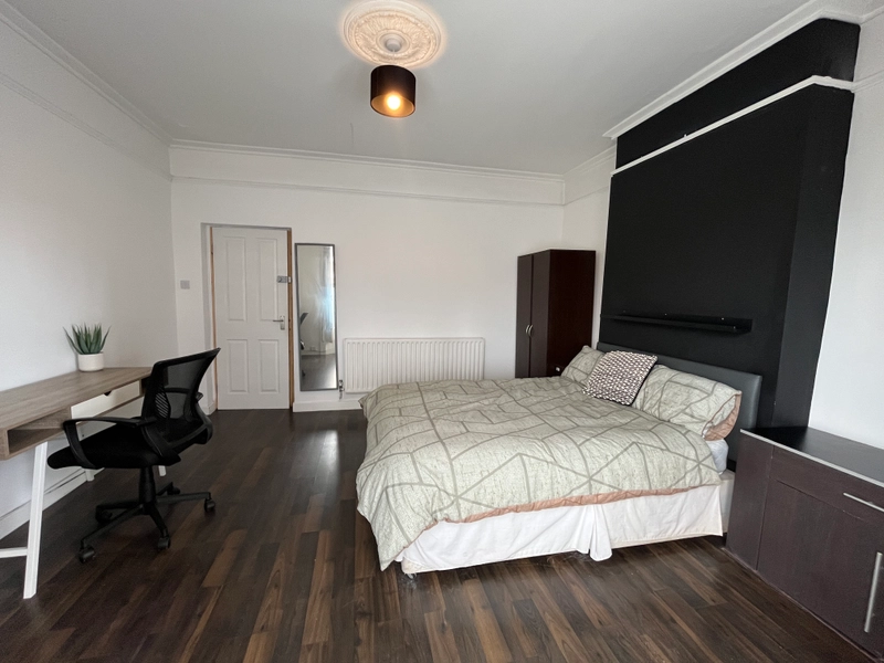 8 Far Wharf, LN1 1TJ - 3 BED *BED 1 AVAILABLE* - Thumbnail 3