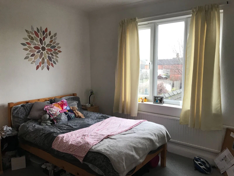11 Boultham Avenue - 5 Spare rooms Available - Thumbnail 5