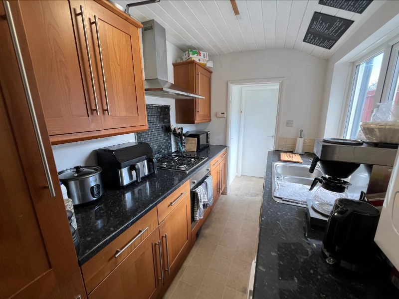 64 St Nicholas Street - 4 Spare Rooms - Thumbnail 5