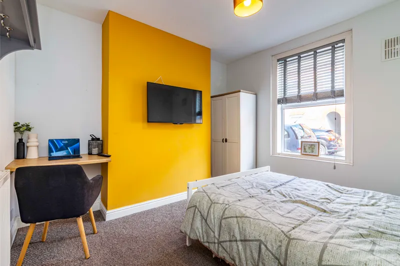 4 Bed + 2 Bath // Thesiger Street // Aug 2026 - Image 15