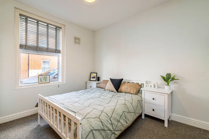 4 Bed + 2 Bath // Thesiger Street // Aug 2026 - Image 7